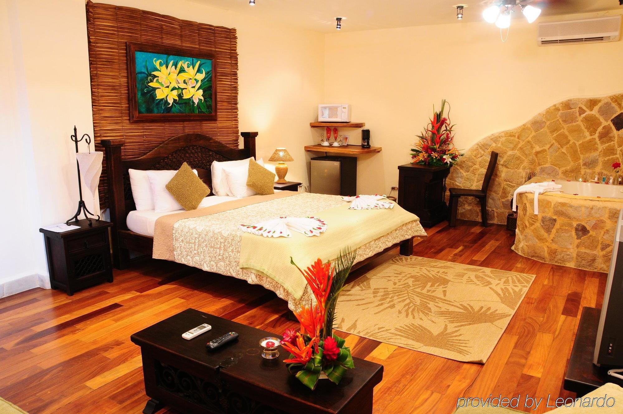 מנואל אנטוניו Issimo Suites Boutique Hotel & Spa - Adults Only מראה חיצוני תמונה